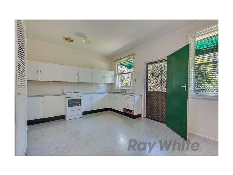 17 Church Street, Gateshead NSW 2290