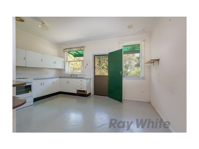 17 Church Street, Gateshead NSW 2290