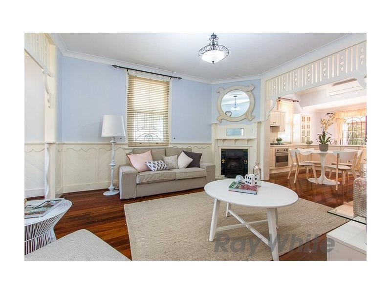 7 Watson Street, Islington NSW 2296