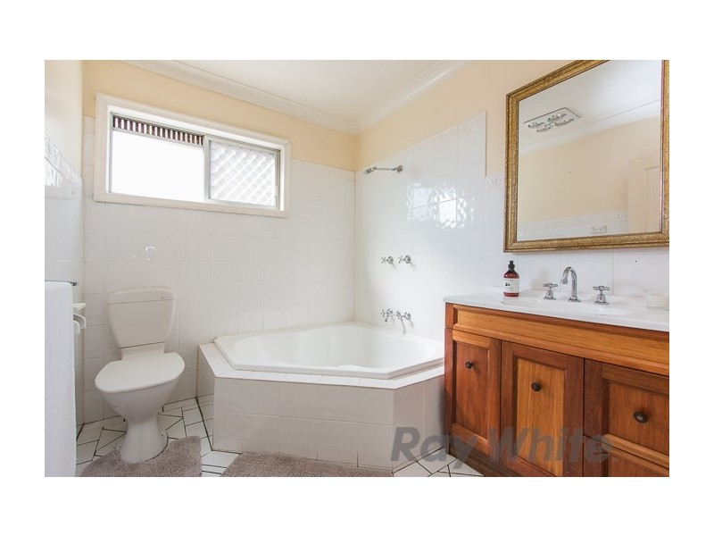 7 Watson Street, Islington NSW 2296