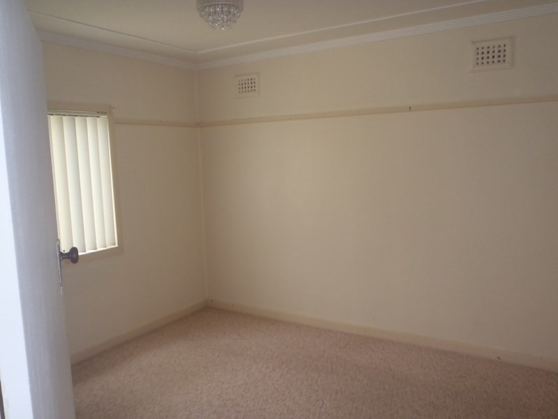 38 Sandgate Road, Wallsend NSW 2287