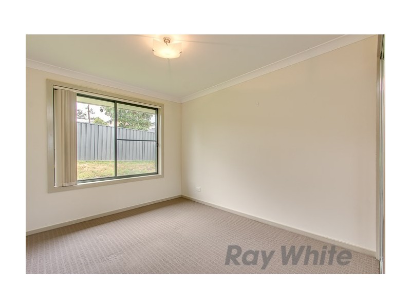 14 Raleigh Street, Cameron Park NSW 2285