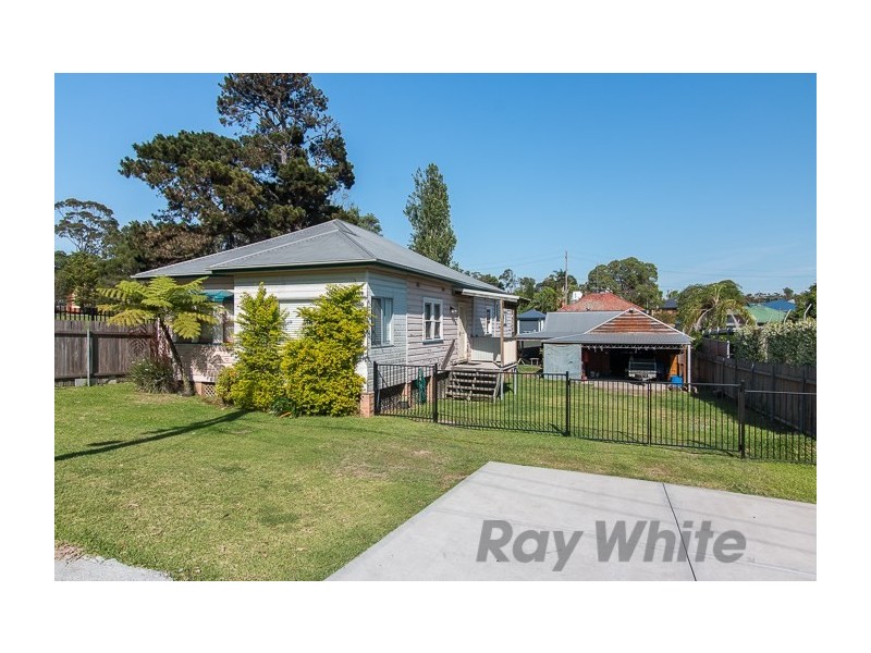 39 Fourth Street, Cardiff South NSW 2285