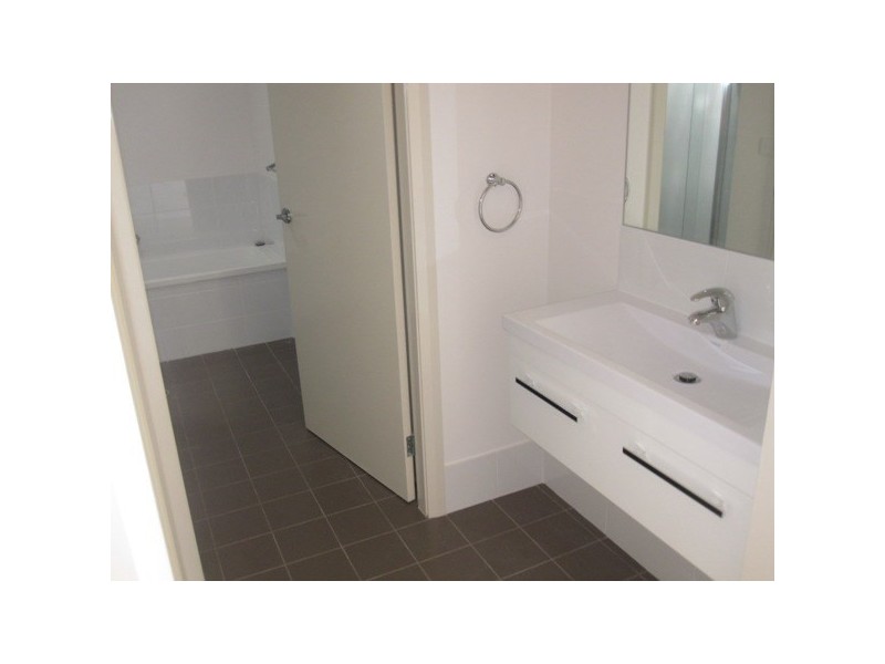 8/124 Young Street, Carrington NSW 2294