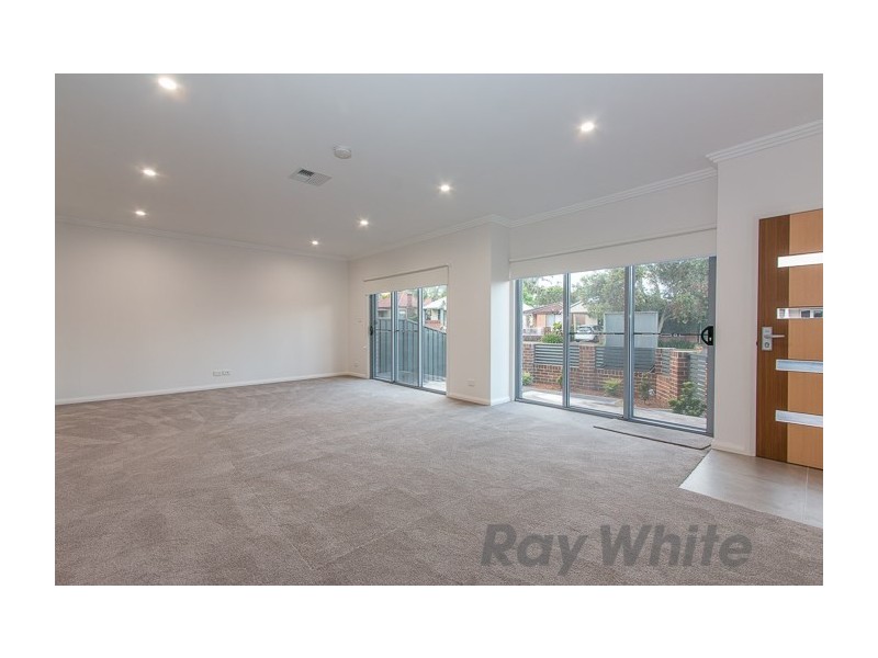 1/4 Carrington Parade, New Lambton NSW 2305