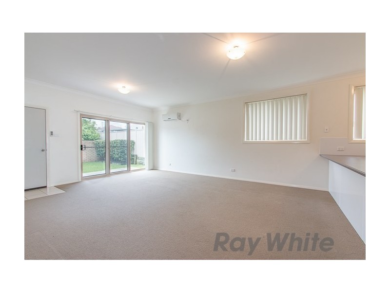 Unit 4/49 Karuah Street, Thornton NSW 2322