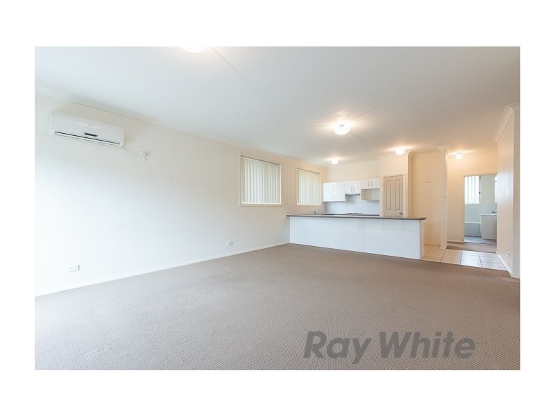 Unit 4/49 Karuah Street, Thornton NSW 2322