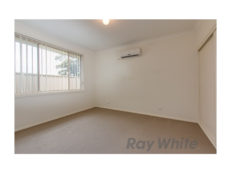 Unit 4/49 Karuah Street, Thornton NSW 2322