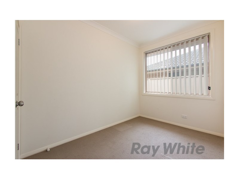 Unit 4/49 Karuah Street, Thornton NSW 2322
