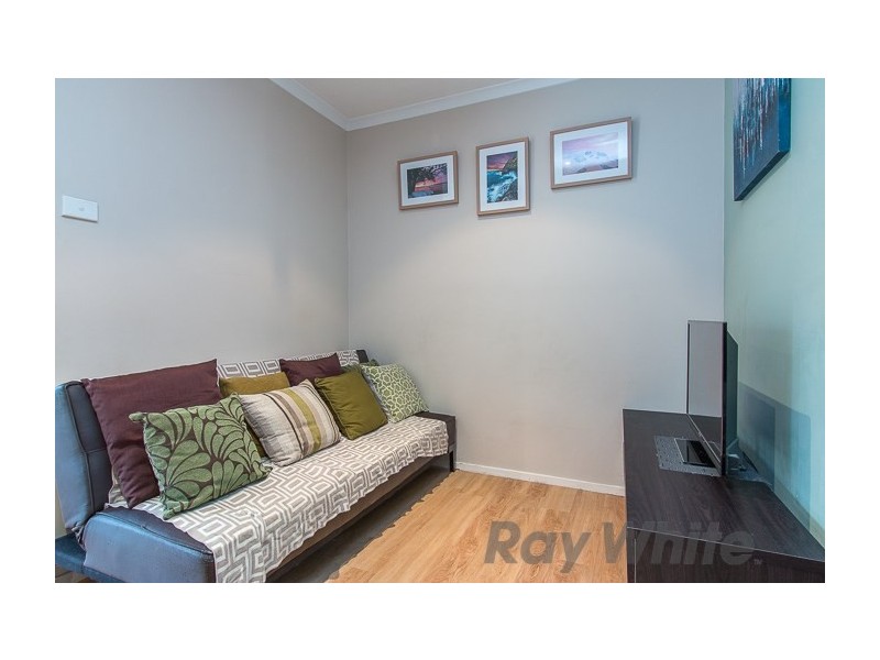 28 Regal Way, Valentine NSW 2280