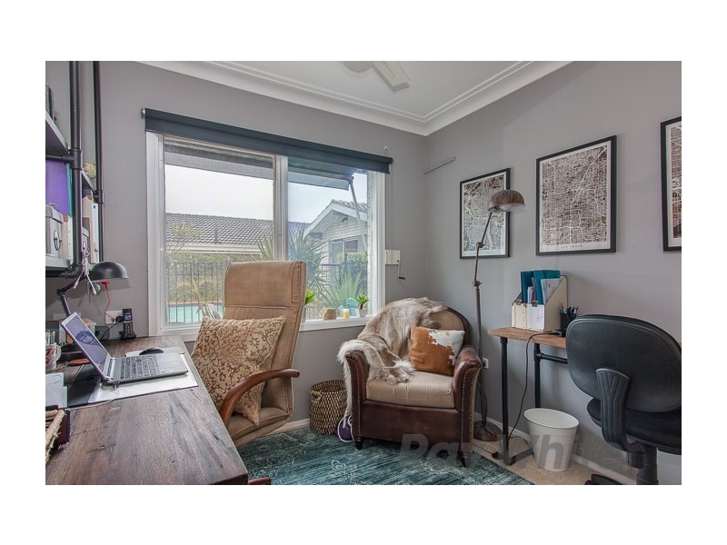 28 Regal Way, Valentine NSW 2280