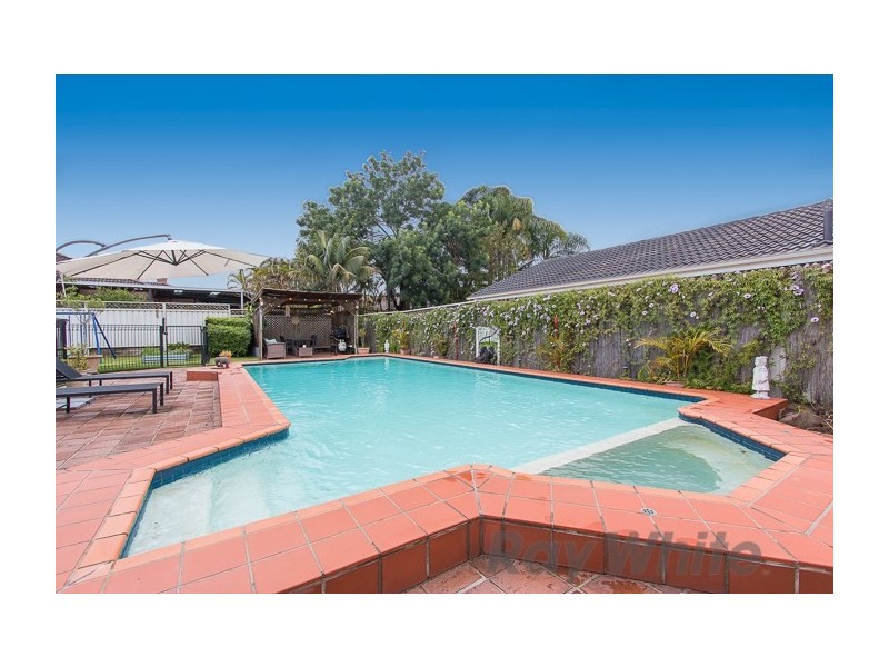 28 Regal Way, Valentine NSW 2280