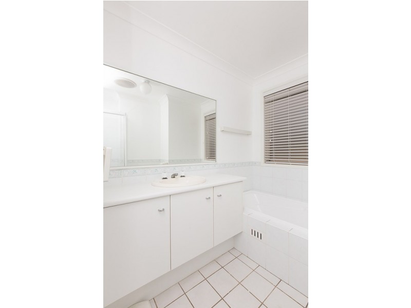 1/4 McCann Court, Carrington NSW 2294