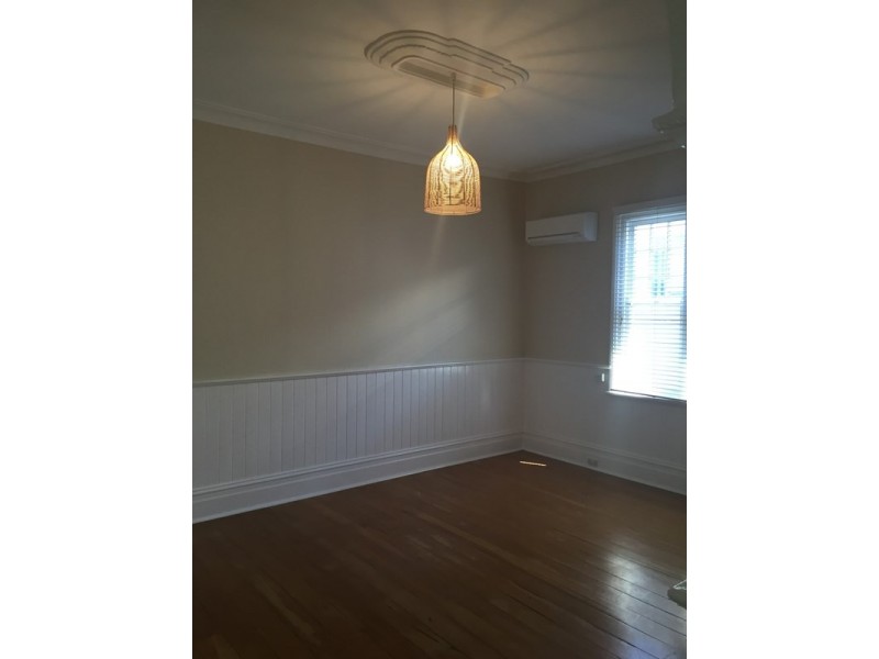 16 Roslyn Street, Islington NSW 2296