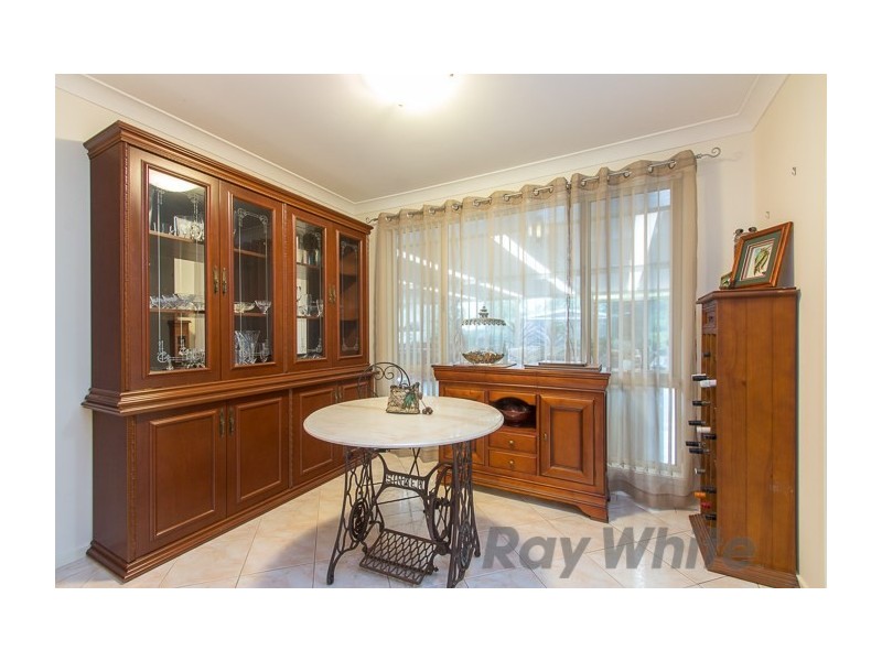 3 Holt Place, Raymond Terrace NSW 2324