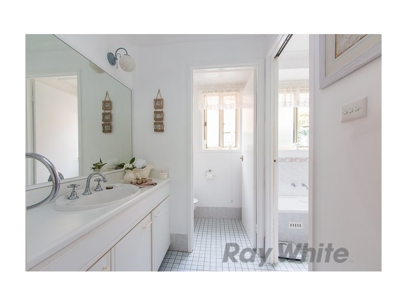 3 Holt Place, Raymond Terrace NSW 2324