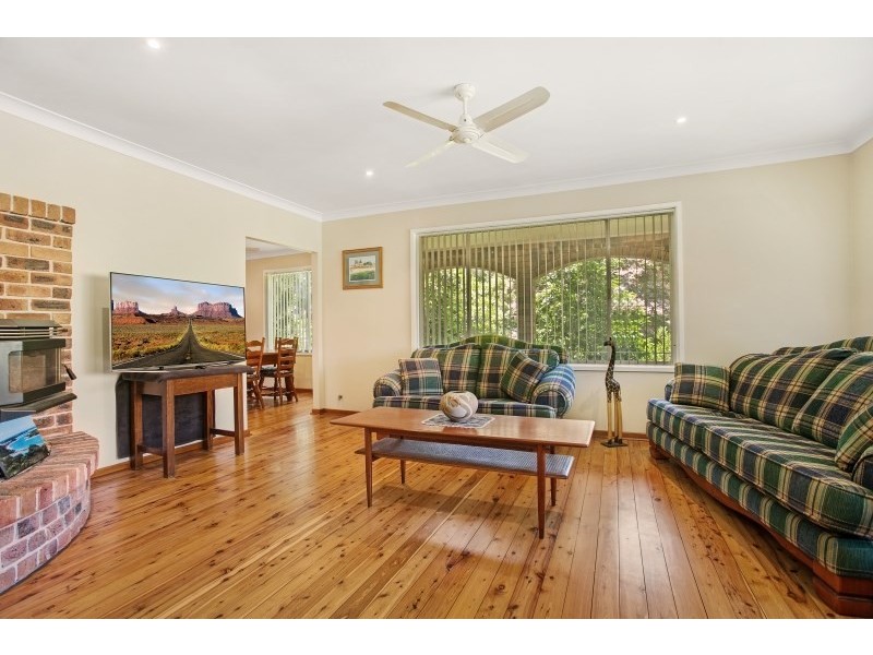 9 Louisa Avenue, Cardiff NSW 2285