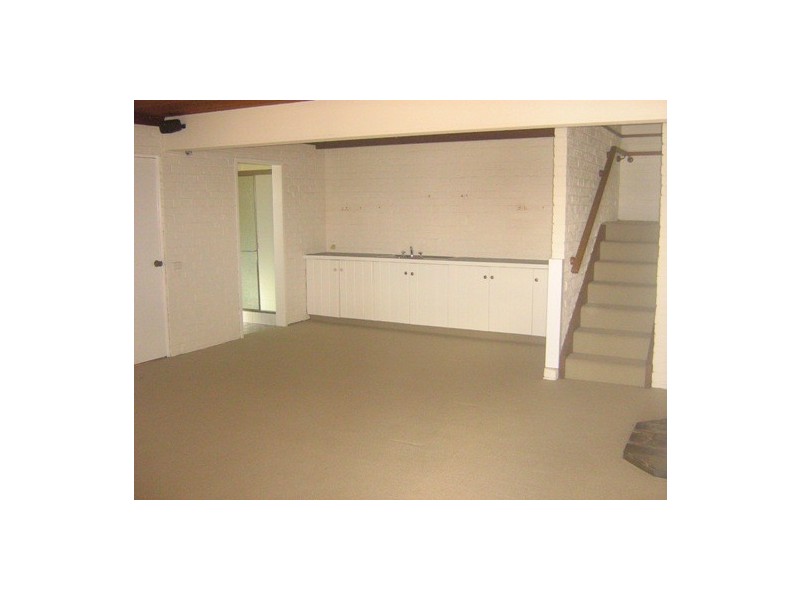 688a Pacific Highway, Belmont NSW 2280