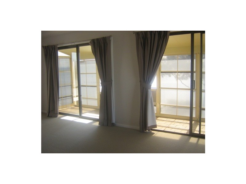 688a Pacific Highway, Belmont NSW 2280