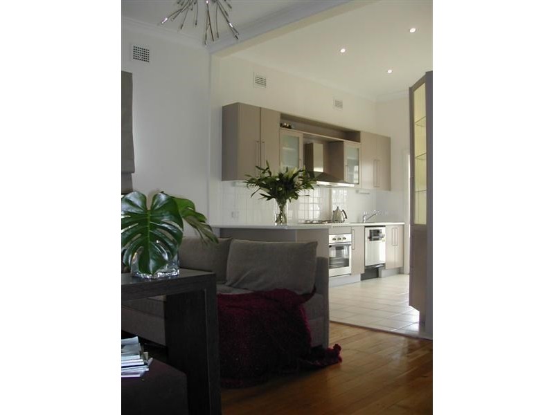 225 Denison Street, Broadmeadow NSW 2292