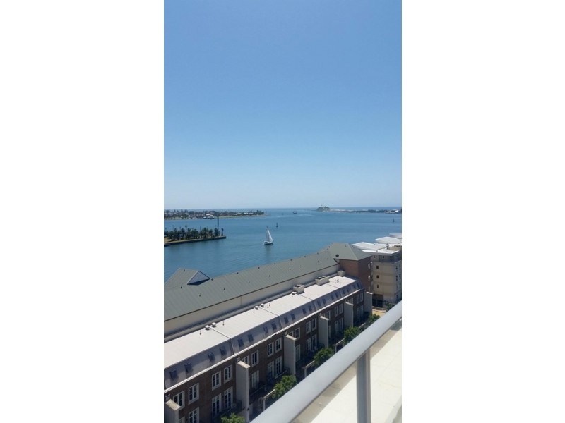 412/335 Wharf Road, Newcastle NSW 2300