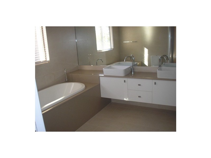 66 Scenic Drive, Merewether NSW 2291