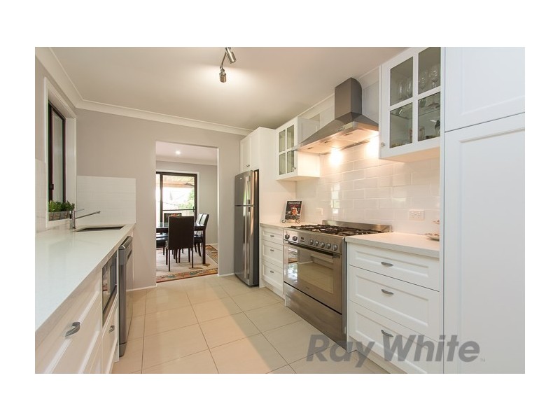 14 Woodside Drive, Eleebana NSW 2282