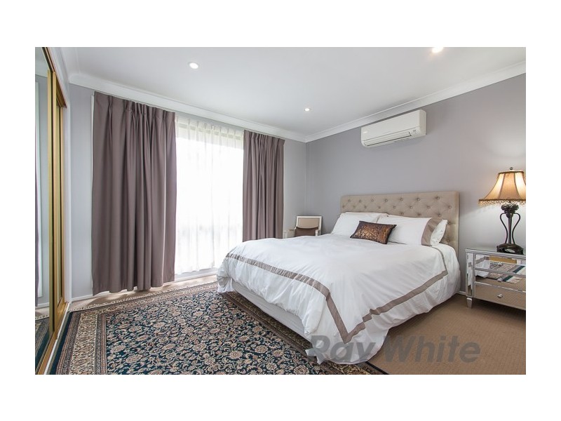 14 Woodside Drive, Eleebana NSW 2282
