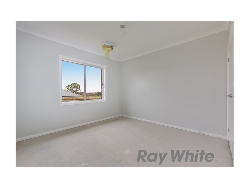 29 Gazelle Crescent, Fletcher NSW 2287