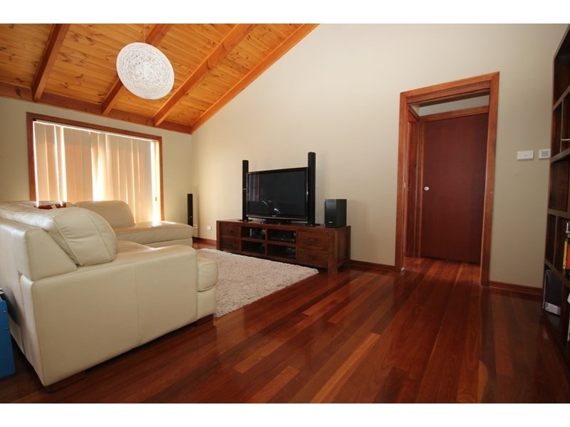 67 Burwood Road, Whitebridge NSW 2290