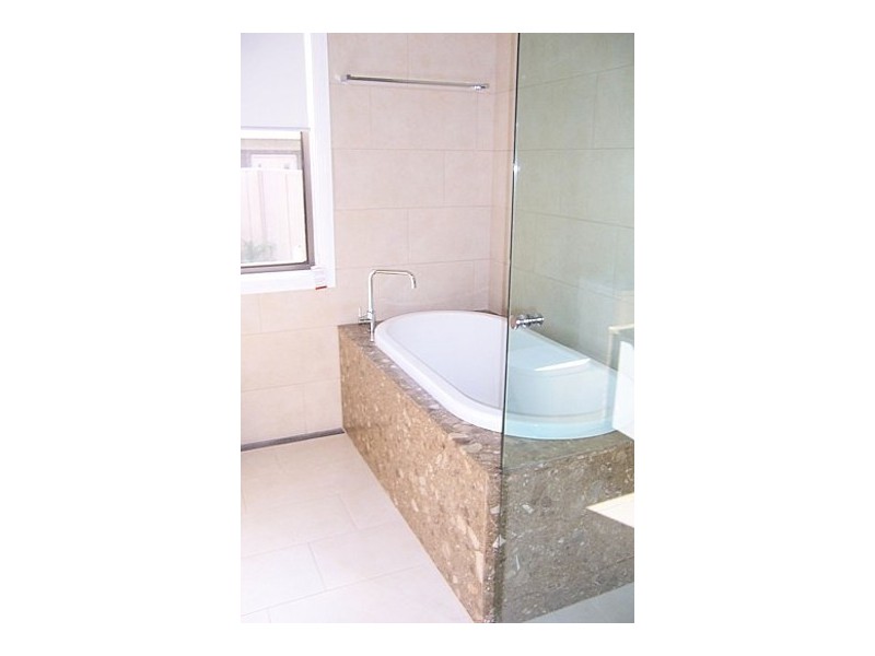 2/386 The Esplanade, Speers Point NSW 2284