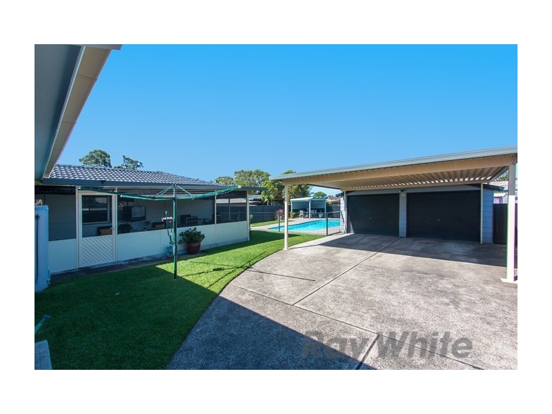 13 Beauford Avenue, Maryland NSW 2287