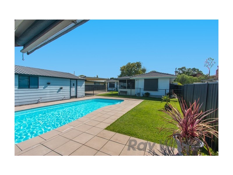 13 Beauford Avenue, Maryland NSW 2287