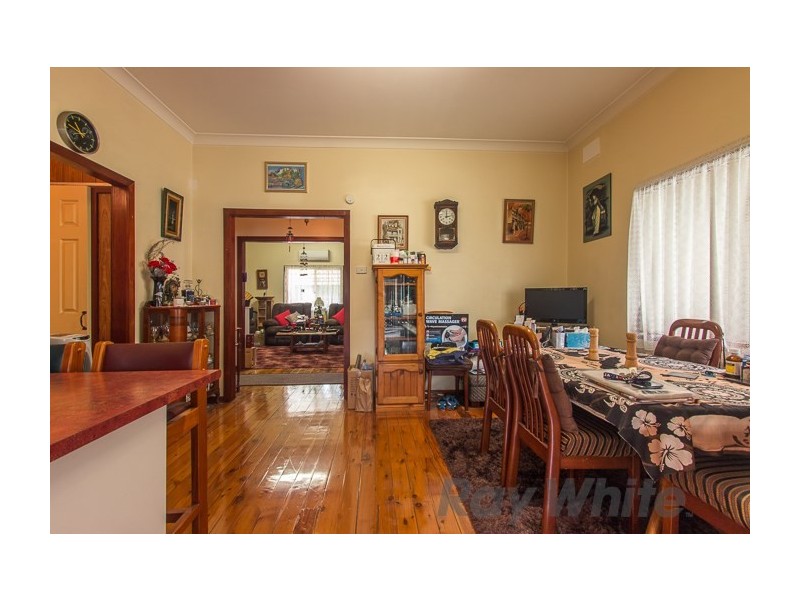 51 Kings Road, Tighes Hill NSW 2297