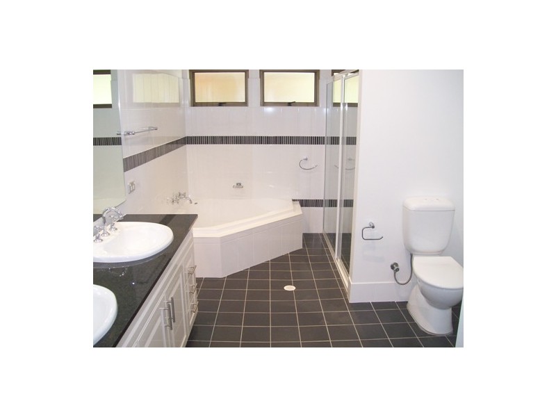 2/56 Thompson Road, Speers Point NSW 2284