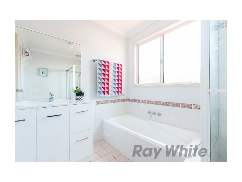 33 Alkoo Crescent, Maryland NSW 2287