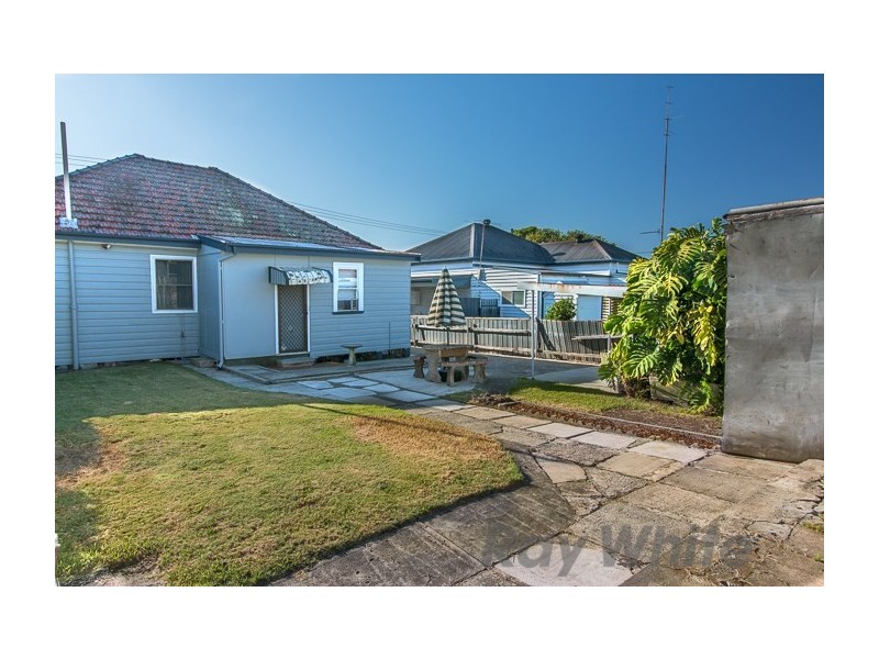 16 Ada Street, Waratah NSW 2298