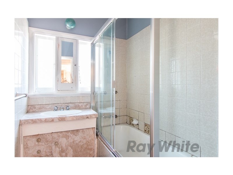 16 Ada Street, Waratah NSW 2298