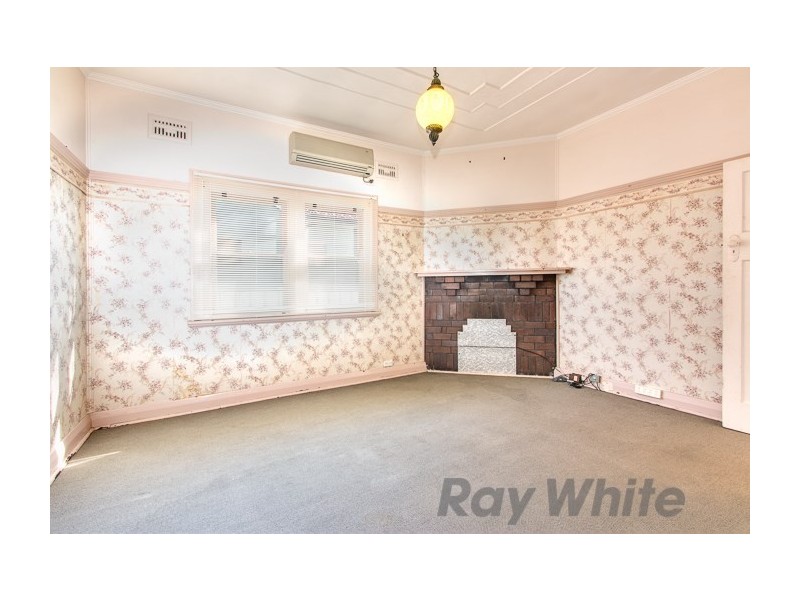 16 Ada Street, Waratah NSW 2298