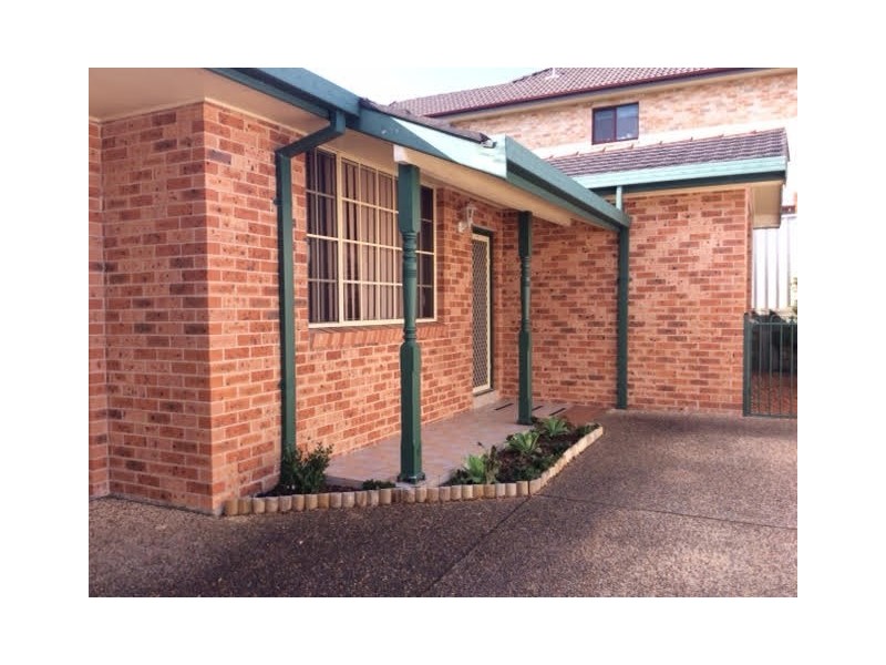 3/297 Brunker Road, Adamstown NSW 2289