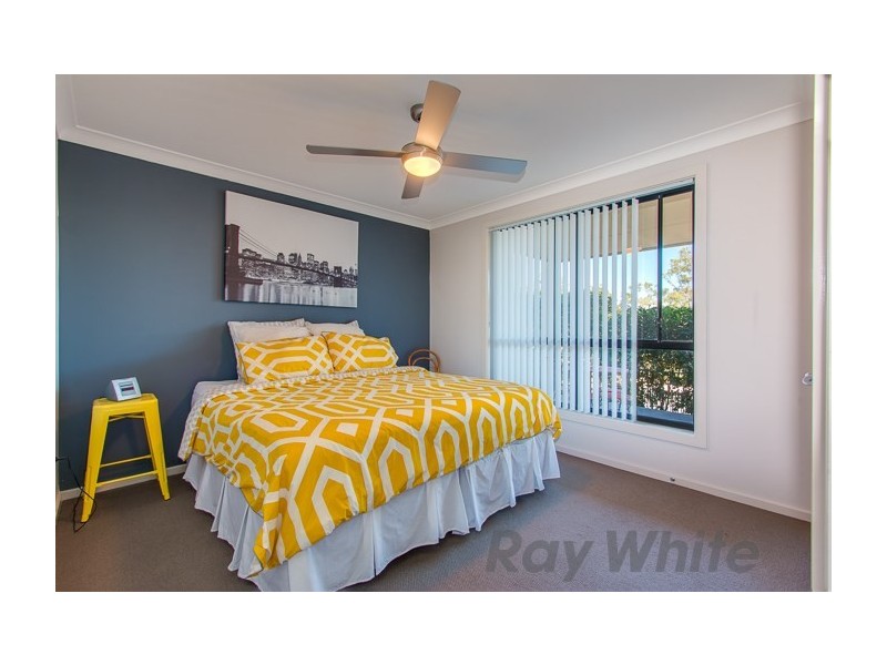 27 Jupiter Circuit, Cameron Park NSW 2285