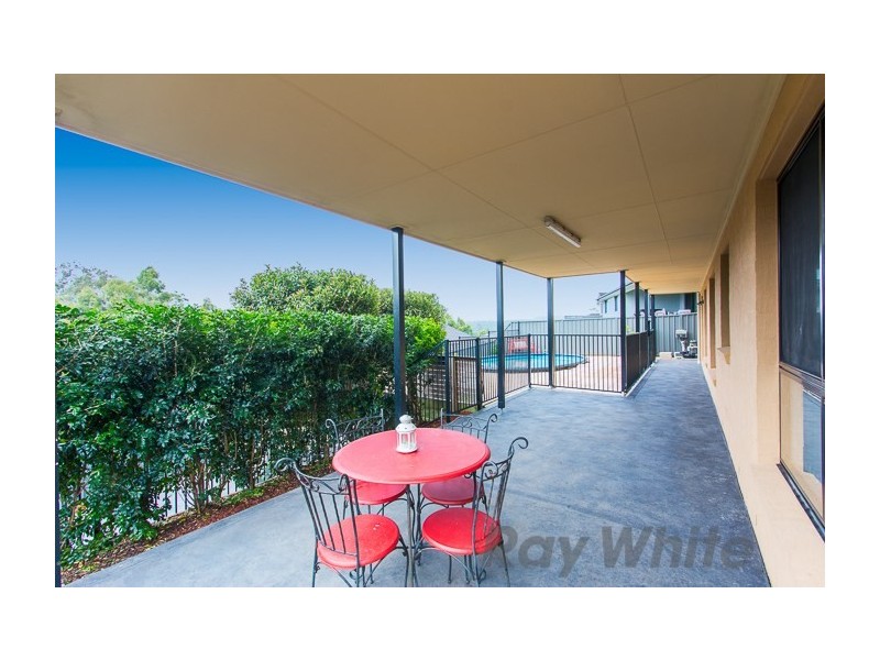 27 Jupiter Circuit, Cameron Park NSW 2285