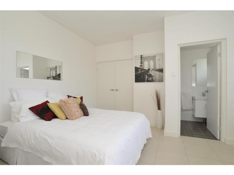 6/4 Hillview Crescent, The Hill NSW 2300