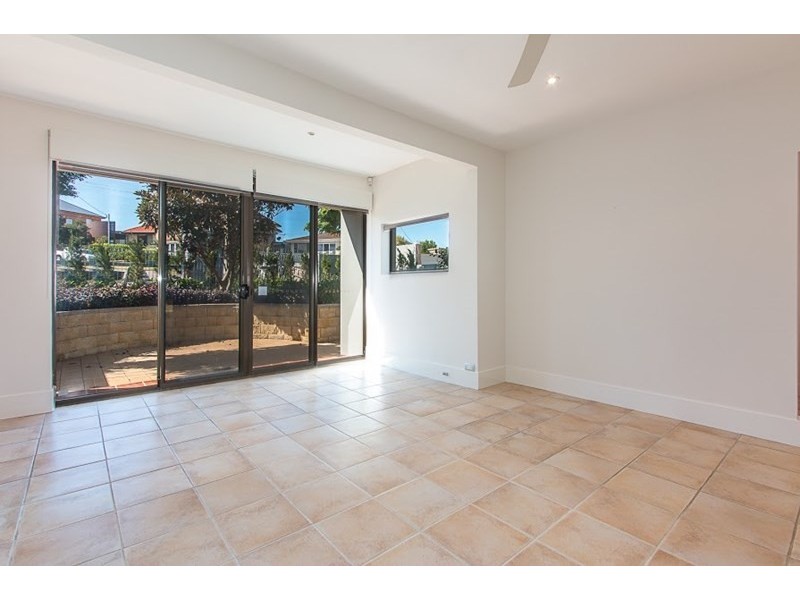 28 Light Street, Bar Beach NSW 2300