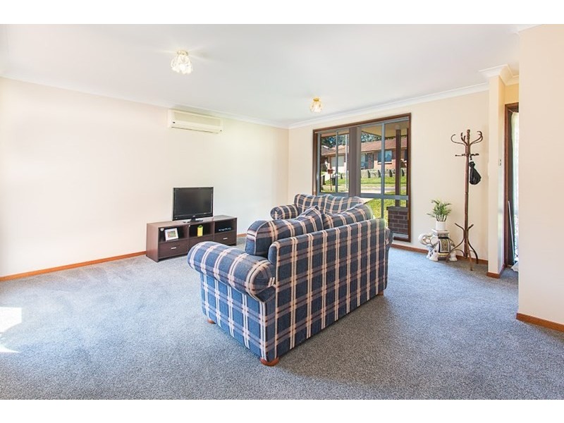 1 Simpson Court, Mayfield NSW 2304