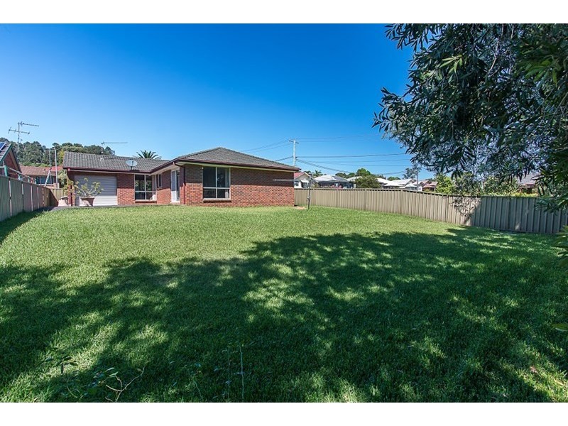 1 Simpson Court, Mayfield NSW 2304