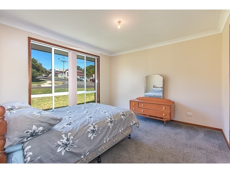 1 Simpson Court, Mayfield NSW 2304