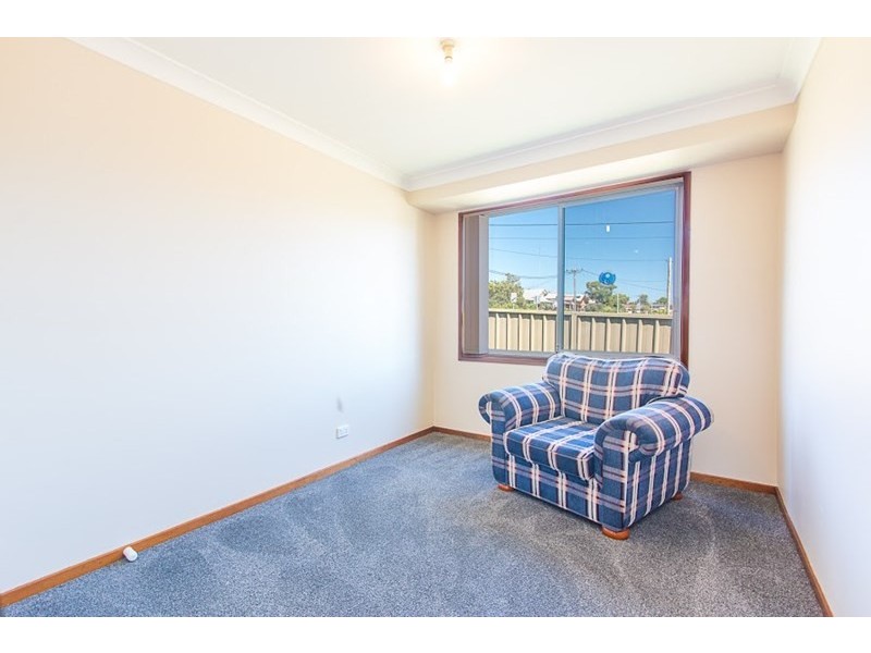 1 Simpson Court, Mayfield NSW 2304