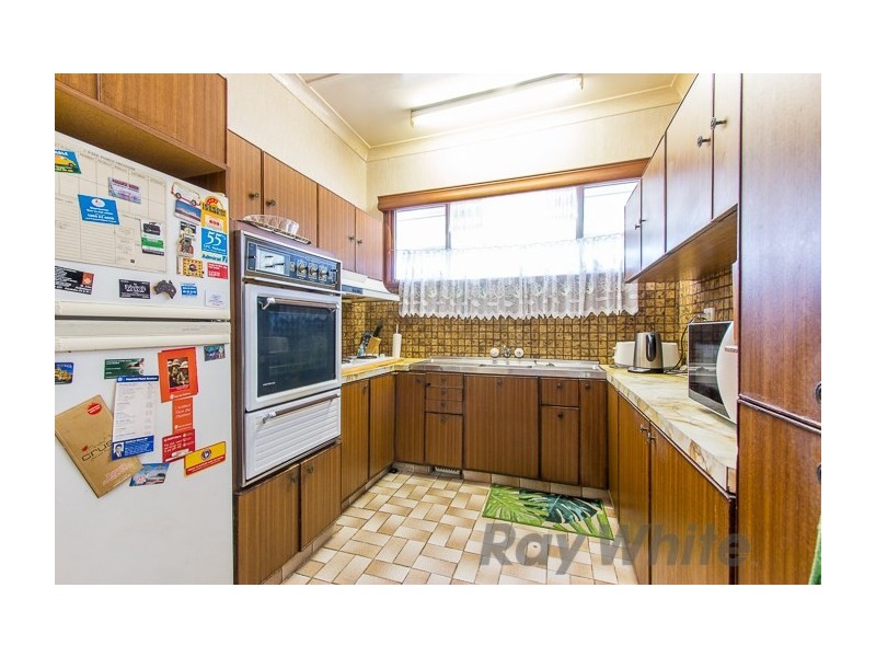 3 Heshbon Street, Gateshead NSW 2290