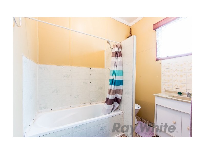 3 Heshbon Street, Gateshead NSW 2290